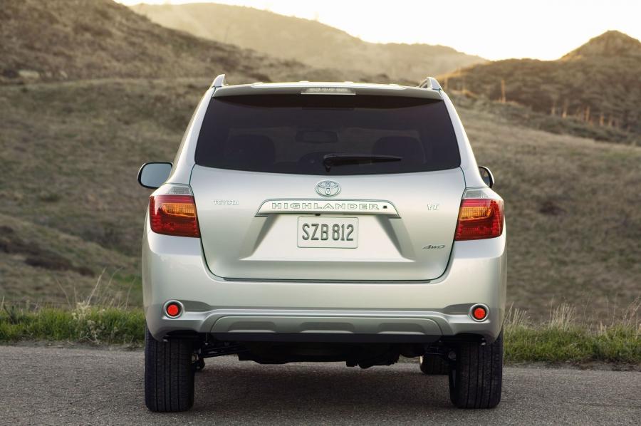  Toyota Highlander 2008 года  (фото 21 из 34)